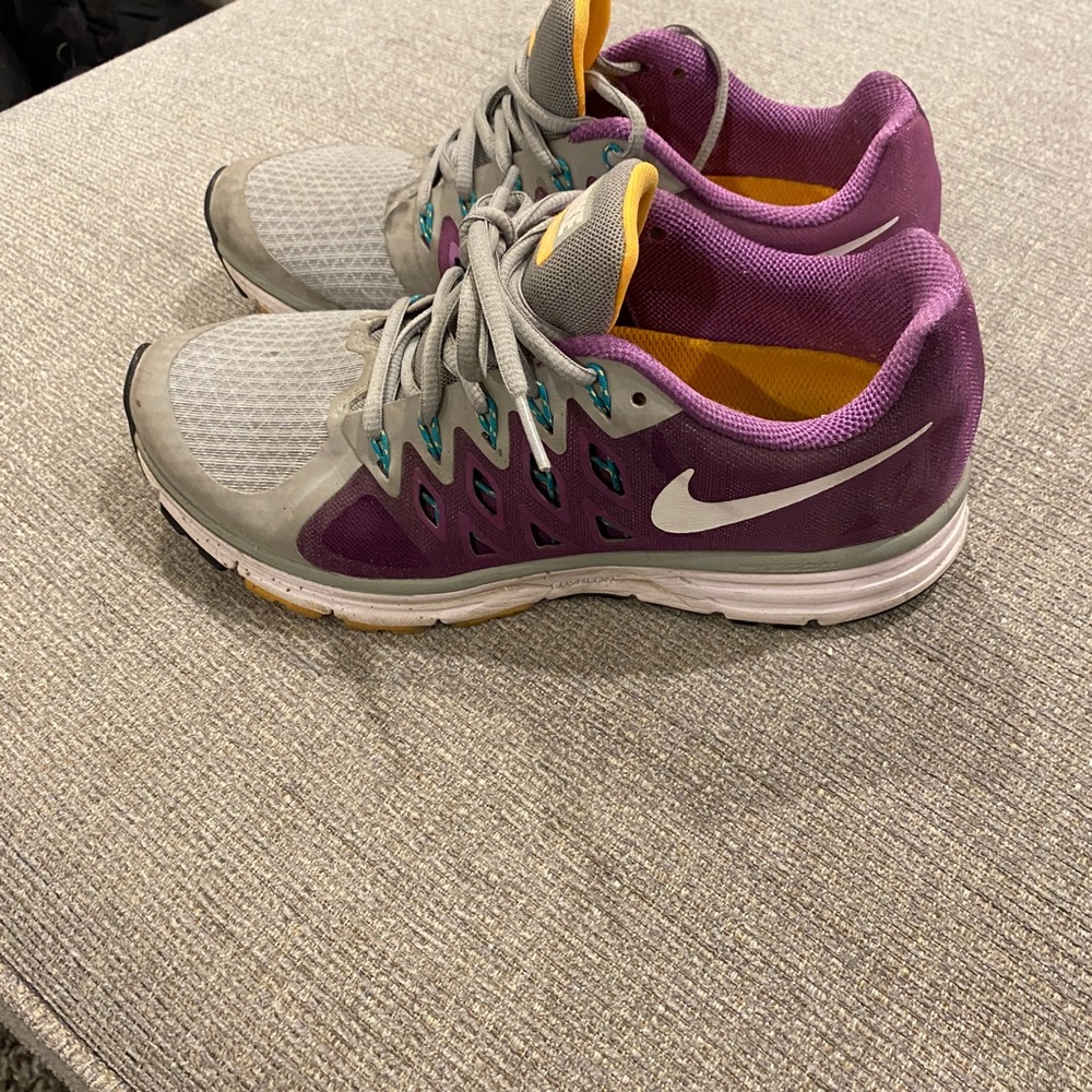 Nike Runners - Picture 4 of 6